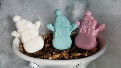 Snowman Soap - Snowman, Guest Soap, Holiday Soap, Gift Ideas, Winter, Snow, Teacher gifts, Stocking Stuffers, Snowmen, Cute Soaps - image1